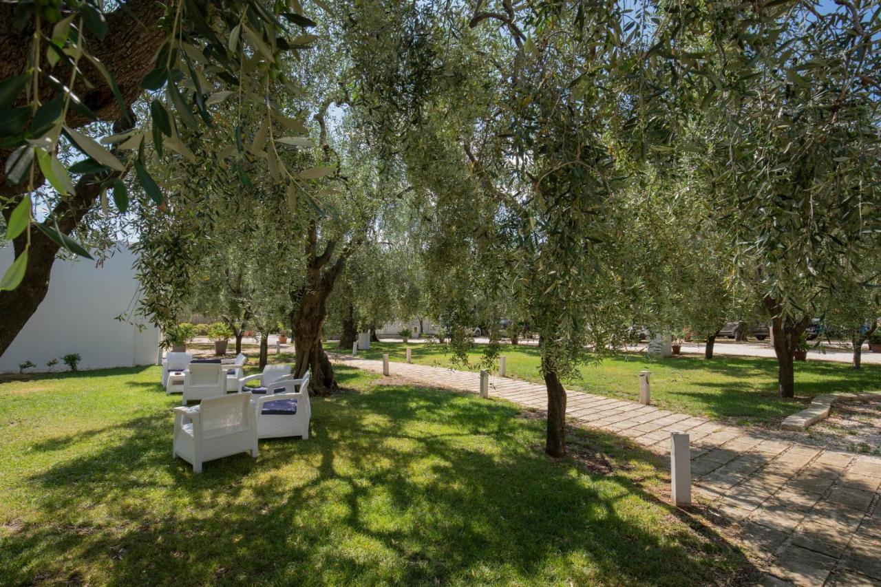 Saracena Holiday Home Featured With Private Beach And Swimming Pool Mattinata Dış mekan fotoğraf