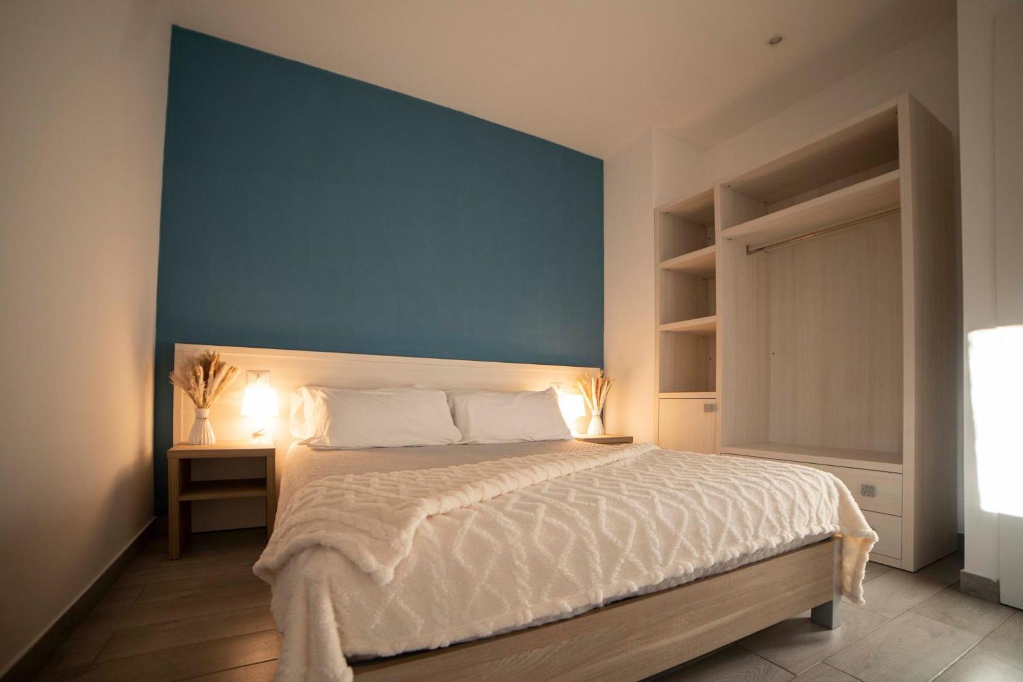 Saracena Holiday Home Featured With Private Beach And Swimming Pool Mattinata Dış mekan fotoğraf